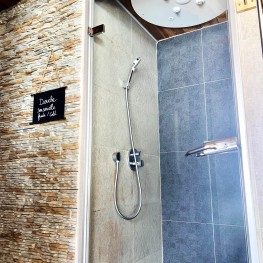 DOUCHE SENSO 2 RETOUCHE-compressed